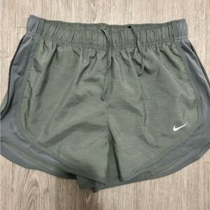 Nike women’s medium gray Athletic Shorts